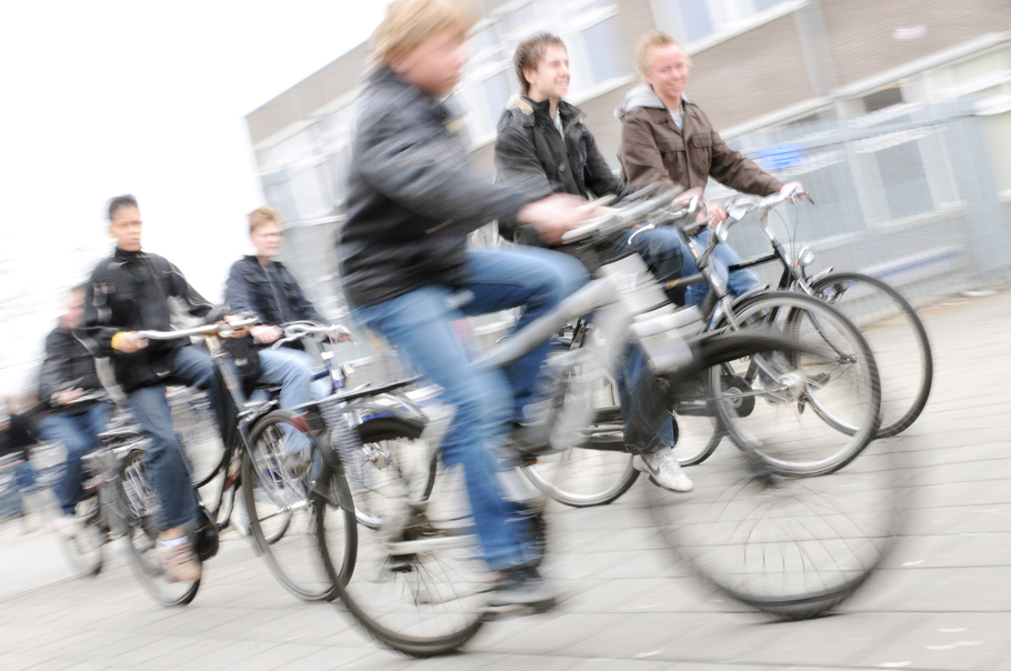 mat auto naar school